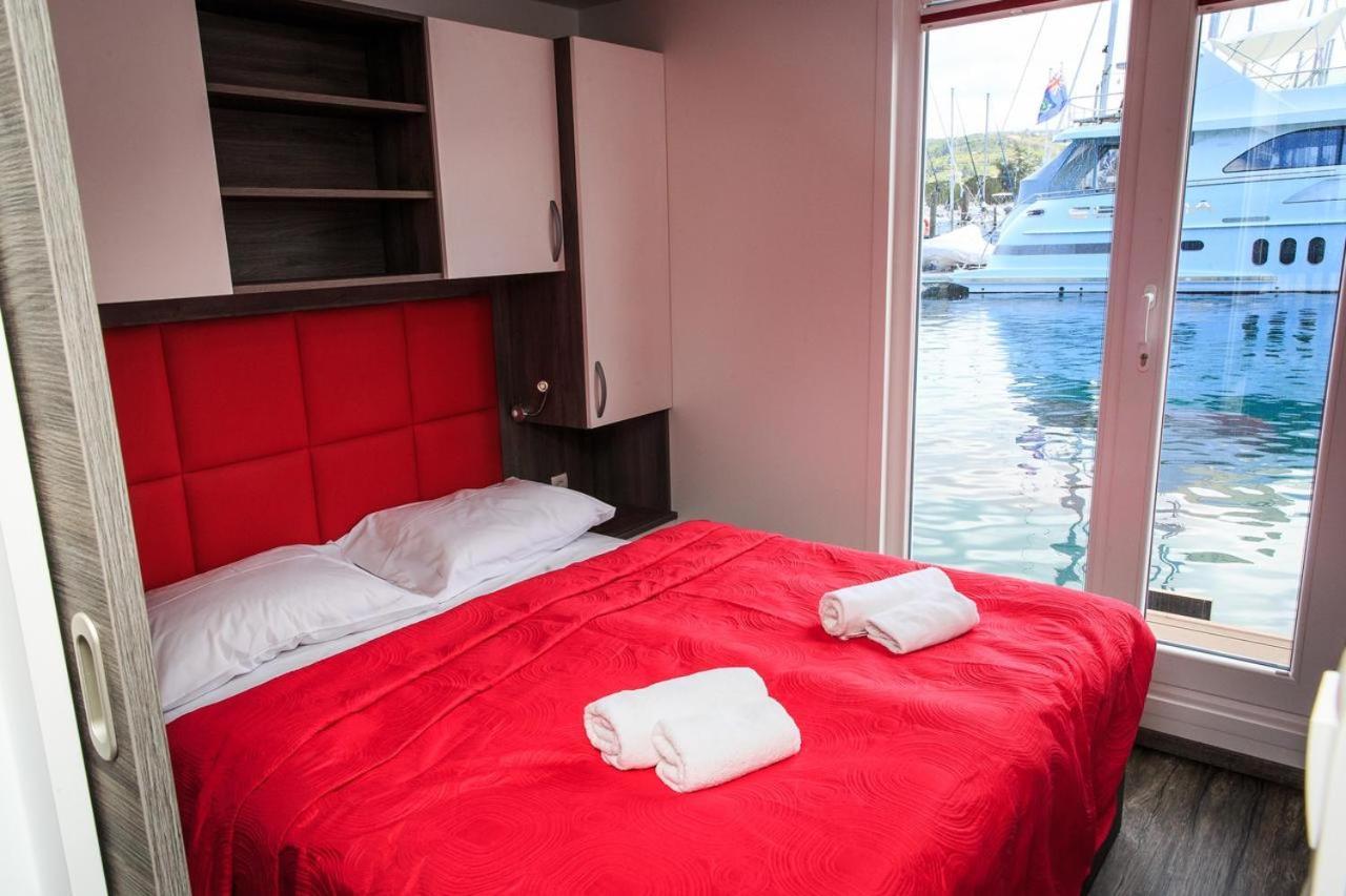Floating House Sea Queen Portorož Eksteriør bilde